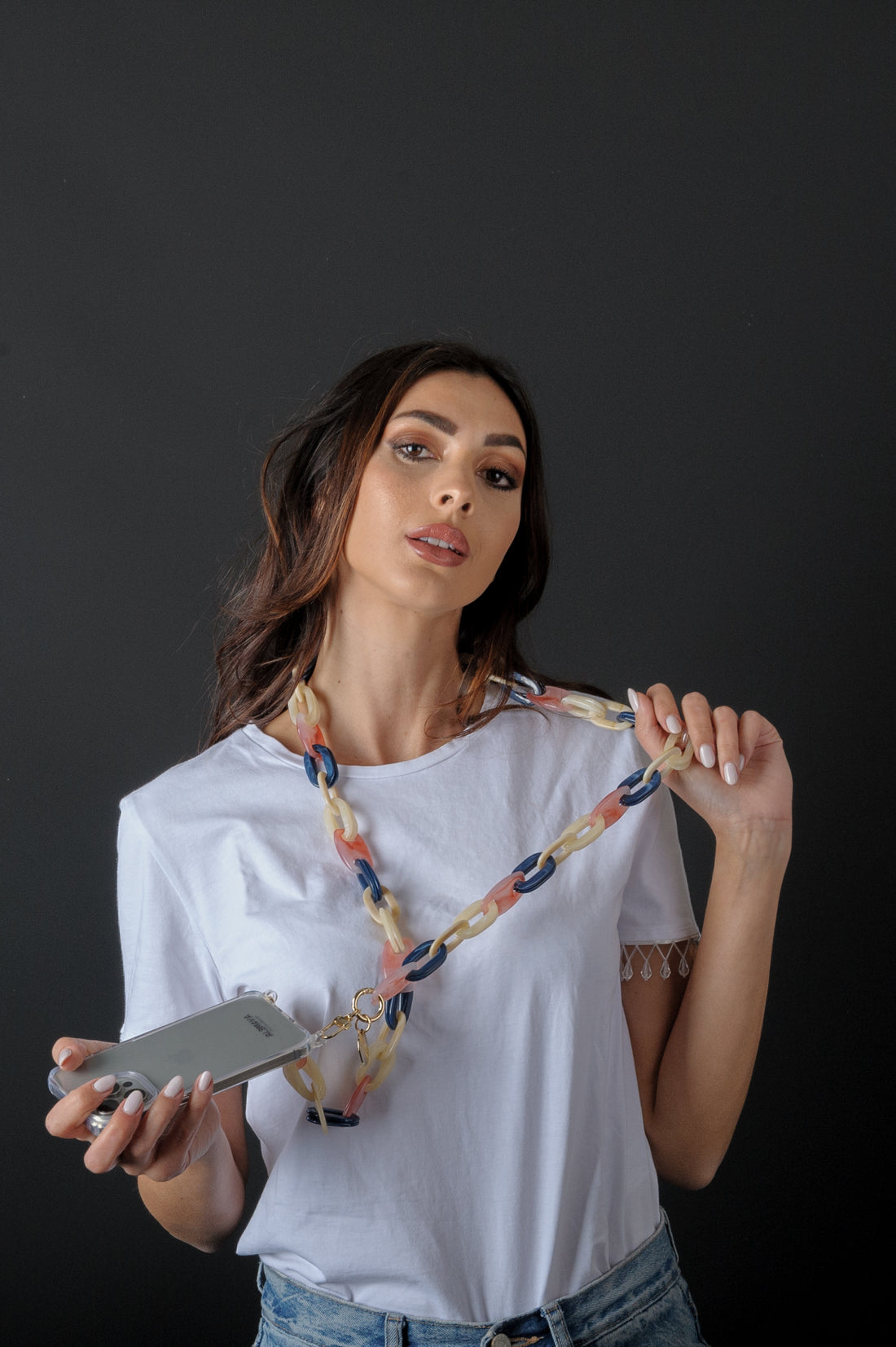 MIA - Collana Universale per tutti gli Smartphone Gancio compreso - ALEMAVA