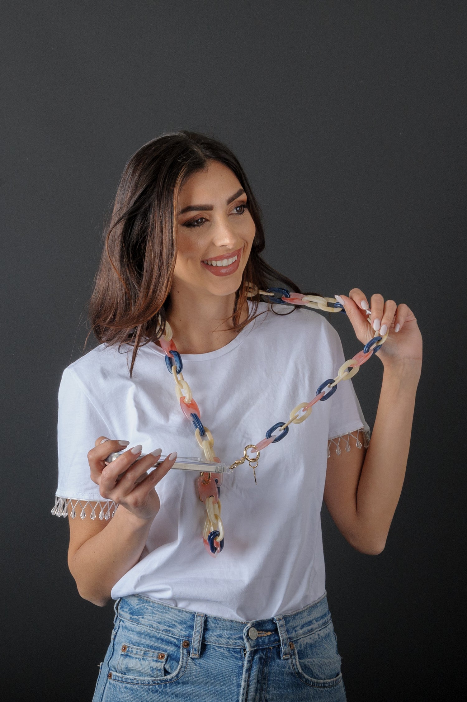 MIA - Collana Universale per tutti gli Smartphone Gancio compreso - ALEMAVA