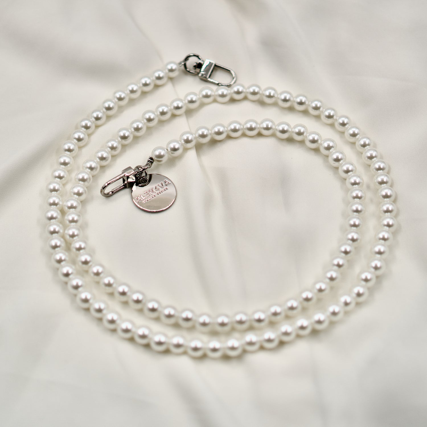 JULIE - Collana Universale per tutti gli Smartphone Gancio compreso - ALEMAVA